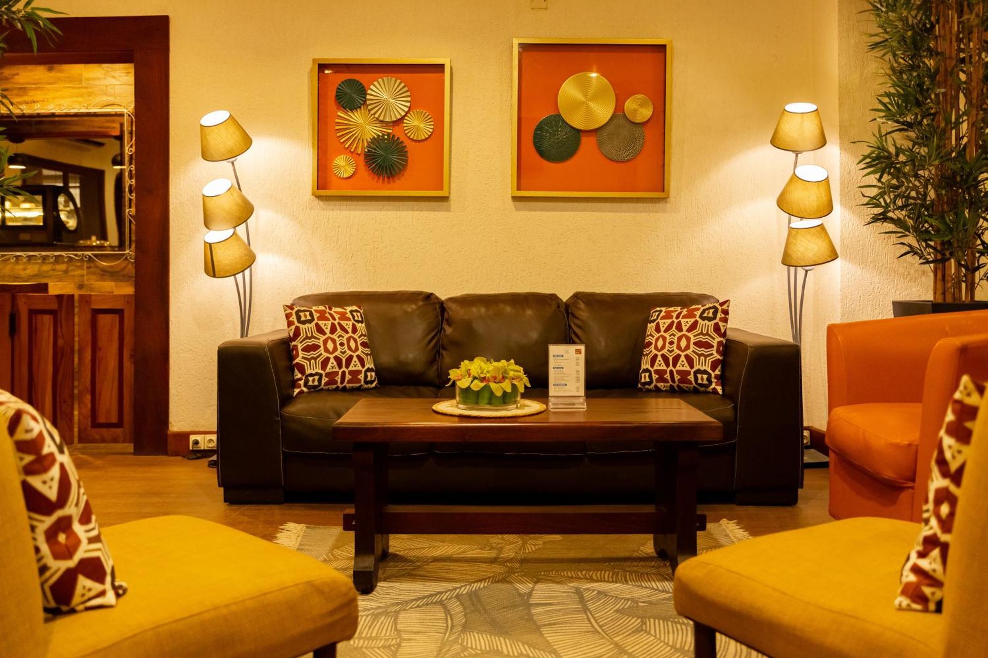 Hotel Du Lac Cotonou Ngoại thất bức ảnh
