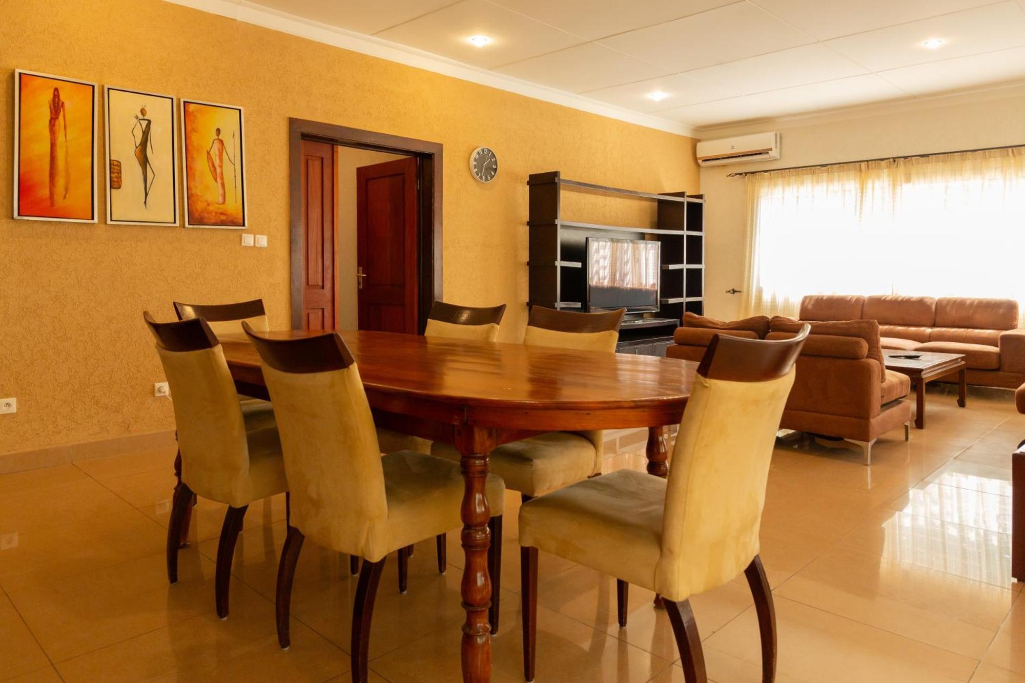 Hotel Du Lac Cotonou Ngoại thất bức ảnh