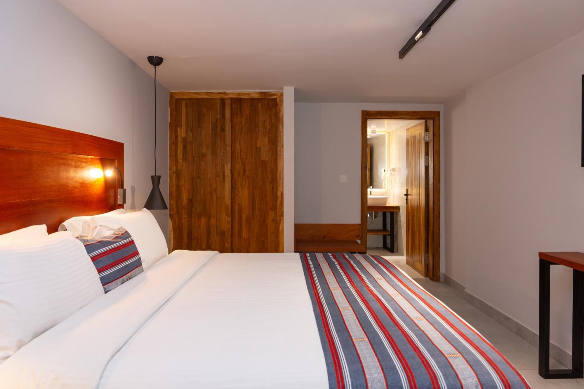 Hotel Du Lac Cotonou Ngoại thất bức ảnh