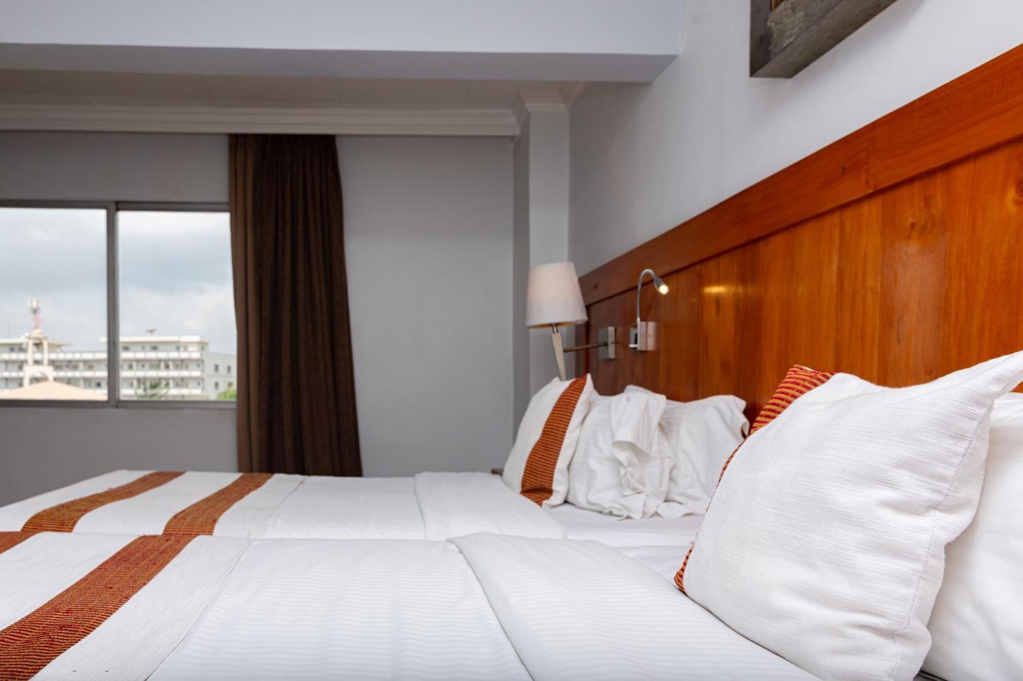 Hotel Du Lac Cotonou Ngoại thất bức ảnh