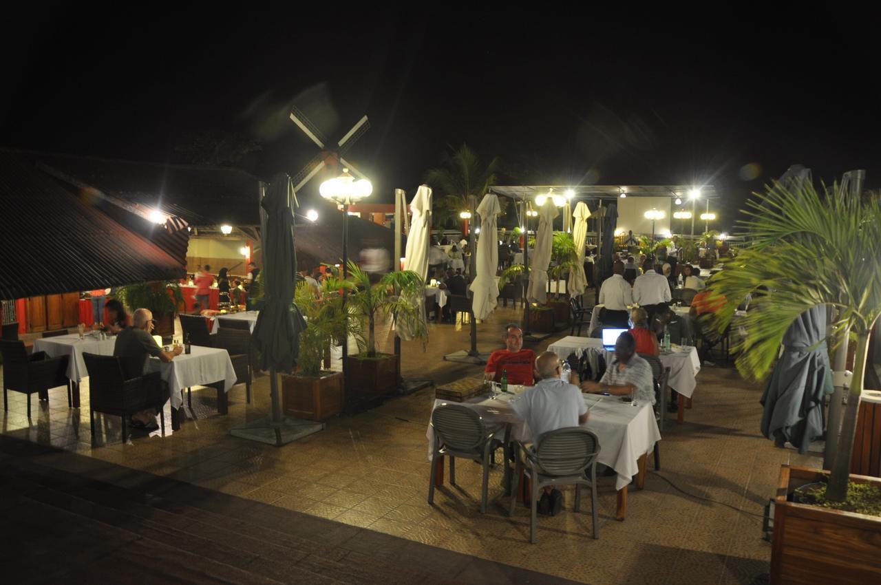 Hotel Du Lac Cotonou Ngoại thất bức ảnh